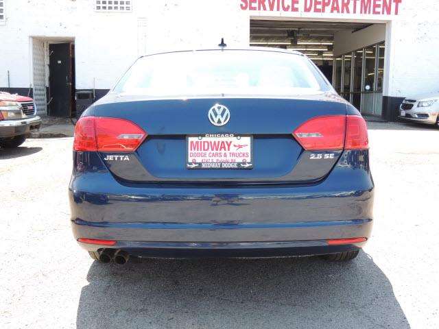 2013 Volkswagen Jetta 